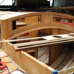 Restauration de vieux bateaux en bois